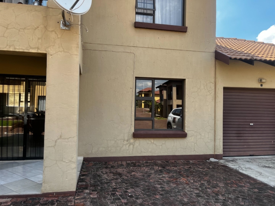 2 Bedroom Property for Sale in Brits North West
